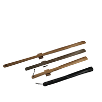 Chausse-pied magnétique en bois à long manche 55 cm avec trou de suspension, aide à l'enfilage des chaussures pour seniors, facile à utiliser