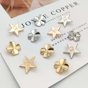 1000pcs 2 Holes Diy Star Shape Wooden Button Scrapbook Craft