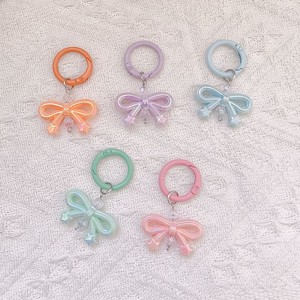 Porte-clés en résine irisée brillante, couleur pastel, avec pendentif étoile et breloque de sac Kawaii, pour accessoire quotidien, vente en gros directe usine - Product Image 2
