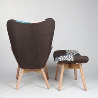Chaise longue moderne au design italien chaise de détente pour chambre à coucher salon chaise avec pouf