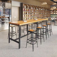 Meubles commerciaux modernes, dessus en bois avec pieds en métal, table de bar haute carrée longue en bois pour restaurant