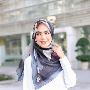 2025 Malaysian Popular Foulard Soft Digital Printed <b>Hijab</b> Muslim Women Stylish Breathable Scarf <b>Hijab</b> - Product Image 3
