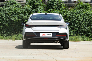 Hyundai Elantra 2023 1.5L LHD Automatica Berlina Usata con Tetto Panoramico, Auto Economica per Uso Quotidiano in Vendita - Product Image 4
