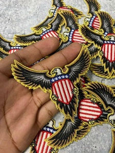 Toppa Personalizzata Aquila Americana Scudo USA Ricamo Distintivo Patriottico Ali Applicazione Termoadesiva per Giacca Gilet Cappello Souvenir - Product Image 2