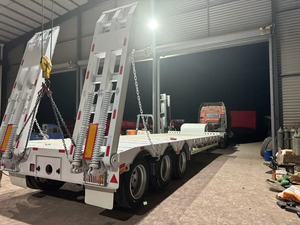 Offre spéciale : 3/4/5/6/7 essieux, capacité de 40 à 100 tonnes. Transport de machines lourdes. Véhicules à faible charge. Semi-remorques. - Product Image 2