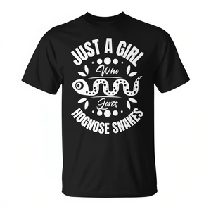 T-shirt unisexe pour adulte à manches courtes et col rond, imprimé en sérigraphie, avec le slogan « Just A Girl Who Loves Hognose Snakes » - Product Image 3