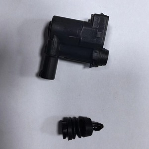มอเตอร์ประตูถังน้ำมัน 39021684 สำหรับ Great Wall Changan Buick Regal อะไหล่พลาสติกทดแทน - Product Image 1
