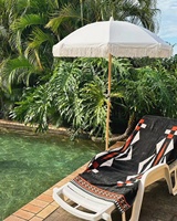 Parasol de plage extérieur moderne de luxe portable avec pompons, logo personnalisé, design gratuit, 8 pieds, en pongee 190T, manuel, droit, pour voyage