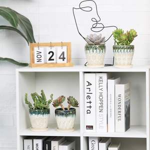 Pot de fleurs en céramique vert olive dégradé avec trou de drainage et système d'arrosage automatique, design moderne et écologique pour une utilisation en intérieur/extérieur - Product Image 2