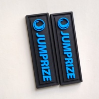 Écussons en PVC souple personnalisés YH avec logo, patchs en caoutchouc PVC 3D en relief, étiquettes en caoutchouc pour vêtements