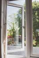 이중 강화 유리 UPVC 창 가정용 스크린이있는 UPVC 프레임 개폐 창