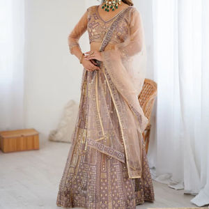 Filet papillon doux de qualité supérieure Lehenga Choli Set Le plus beau style traditionnel pour la fête Notre collection - Product Image 1