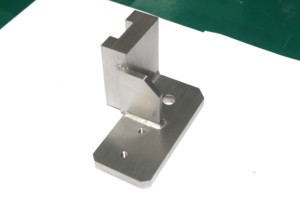 Pièces métalliques usinées CNC sur mesure, aluminium, acier inoxydable, acier au carbone, fraisage de précision, tournage pour l'industrie - Product Image 3
