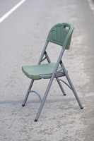 Chaises d'extérieur pliantes portables au design moderne, en métal et plastique HDPE, meubles de jardin pas chers pour l'école et la cuisine
