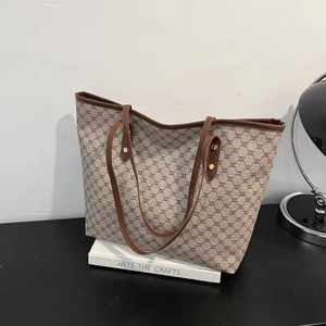 กระเป๋าโท้ทผู้หญิงแบรนด์เนมหรู ดีไซน์เนอร์ ขนาดใหญ่ จุของได้เยอะ วัสดุ PU ซิป ราคาถูก - Product Image 2