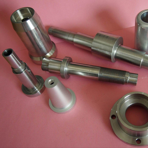 Pièces en aluminium usinées CNC personnalisées Services de brochage pour l'industrie automobile et les machines de fraisage de l'acier Micro disponible - Product Image 1