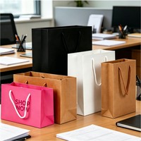 Sacs de shopping de luxe en carton écologique recyclable avec logo personnalisé et poignée en ruban pour bougies et cosmétiques haut de gamme – Vente en gros