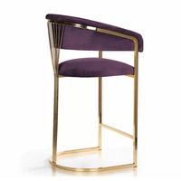 Chaise longue café de luxe avec cadre en acier inoxydable plaqué or Fauteuil moderne en cuir de velours pour chaise de salle à manger d'hôtel