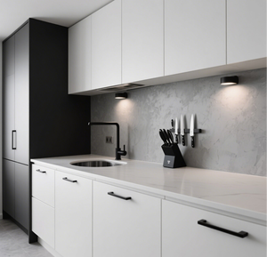 Armoires de cuisine intelligentes en laque à panneaux plats, design moderne modulaire personnalisé, îlot de cuisine avec four et réfrigérateur intégrés - Product Image 6