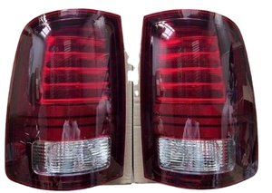 Feu arrière droit rouge 5000K 12V 6000 Lumens neuf OEM CH2801202/68093080AC pour <span class=keywords><strong>1500</strong></span>/2500/3500 (2013-2018) - Product Image 2