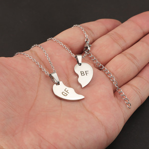 Collar <span class=keywords><strong>de</strong></span> Pareja <span class=keywords><strong>de</strong></span> Acero Inoxidable Estilo Deportivo con Bambú y Corazón Empalmado, Regalo Personalizado <span class=keywords><strong>de</strong></span> Nicho para Novia y Novio - Product Image 3