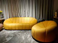 Canapé Chesterfield trois places en tissu de laine d'agneau rembourré, style nordique, luxe léger, écologique, forme citrouille, minimaliste