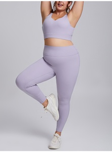 Conjunto Deportivo de Dos Piezas para Yoga, Leggings y Body Moldeador Brillante de Tela Ligera y Delgada sin Costuras, Tallas Grandes - Product Image 5