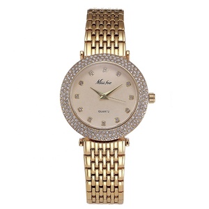 <span class=keywords><strong>Orologio</strong></span> da Polso Casual da <span class=keywords><strong>Donna</strong></span> in Acciaio Inossidabile <span class=keywords><strong>Argento</strong></span> <span class=keywords><strong>e</strong></span> <span class=keywords><strong>Oro</strong></span>, Design alla Moda, <span class=keywords><strong>Orologio</strong></span> Bracciale Trendy da <span class=keywords><strong>Donna</strong></span>, <span class=keywords><strong>Orologio</strong></span> Elegante Relogio Feminino - Product Image 5