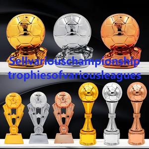 Trophées <span class=keywords><strong>de</strong></span> championnat <span class=keywords><strong>de</strong></span> ligue en gros, souvenirs <span class=keywords><strong>de</strong></span> football, chaussures d'or, ballons, récompenses <span class=keywords><strong>de</strong></span> joueur MVP pour les cérémonies <span class=keywords><strong>de</strong></span> tournois et <span class=keywords><strong>de</strong></span> clubs - Product Image 3