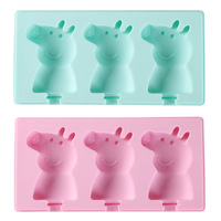 Ventes chaudes Ustensiles de cuisine Moules en silicone pour glaces en forme de bonhomme de neige Dessin animé pour glaces et sucettes glacées