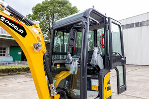 Mini-excavatrice Changlin à faibles émissions EPA, best-seller, avec plusieurs accessoires - Product Image 6