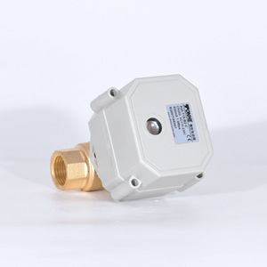 Válvula de bola eléctrica miniatura Tonhe de 1/2 pulgada de latón de paso completo con reinicio por corte de energía para agua, gas y líquidos - Product Image 1