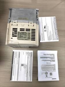 ไดรฟ์ AC รุ่น J1000 ซีรีส์ สำหรับงานเบื้องต้น ขนาดกะทัดรัด ของแท้และใหม่เอี่ยม แรงดันไฟฟ้า 200-240 โวลต์ 3 เฟส กำลังไฟ 0.1 กิโลวัตต์-11 กิโลวัตต์ รุ่น Cimr-jbba0010bba/cimr-juba0001 - Product Image 1