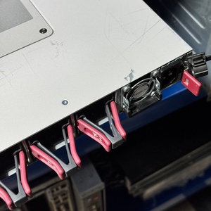 Used 8101-32FH-O 32 Port 400G QSFP-DD <b>Network</b> <b>Switch</b> - Product Image 6