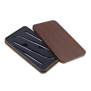 人気のステンレス鋼U字型シルバーカラーゴールドメッキタングスクレーパー2パック1木目調メタルボックス - Product Image 2