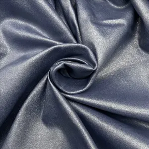 Tecido de couro PU de alta qualidade para roupas, tecido de couro PU de cetim liso elástico e fotossensível