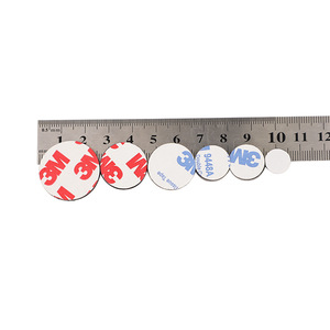N52 magnete magnetico adesivo in gomma morbida al neodimio per frigo stampato personalizzato - Product Image 3