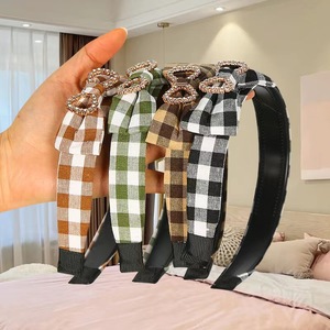 Serre-tête en tissu à carreaux pour femme, accessoires capillaires décontractés, origine Yiwu, motif aléatoire, design color block - Product Image 1