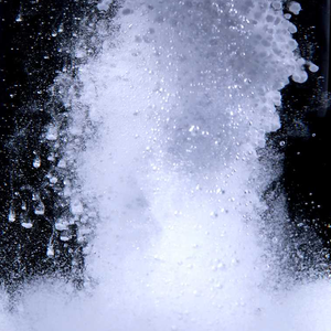 Detergente de limpieza respetuoso con el medio ambiente, sin efectos dañinos para el oxígeno del bebé, sin ingredientes polémicos - Product Image 2