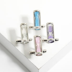 <span class=keywords><strong>Gemelos</strong></span> <span class=keywords><strong>de</strong></span> reloj <span class=keywords><strong>de</strong></span> arena <span class=keywords><strong>de</strong></span> 4 colores <span class=keywords><strong>para</strong></span> <span class=keywords><strong>camisa</strong></span> <span class=keywords><strong>de</strong></span> hombre <span class=keywords><strong>Gemelos</strong></span> Joyería Simple Abogado <span class=keywords><strong>Gemelos</strong></span> Botones Regalos al por mayor - Product Image 3