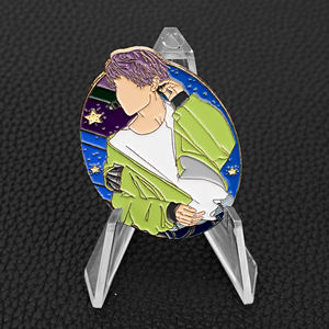 أزياء فريدة من نوعها طية صدر السترة دبوس تصميم شعار مخصص أنيمي الكرتون لينة المينا الصلب دبابيس للقبعة الملابس طية صدر السترة دبوس - Product Image 5