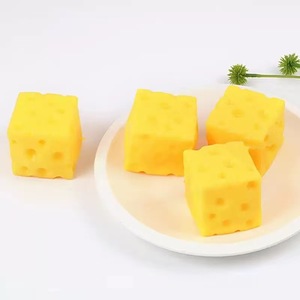 ของเล่นบล็อกชีสจำลองเสมือนจริง บรรเทาความเครียด ไม่สามารถรับประทานได้ ทนทาน ทำจาก TPR ของเล่นแกล้งเพื่อน สำหรับเด็กอายุ 14 ปีขึ้นไป มีสินค้าพร้อมส่ง - Product Image 1