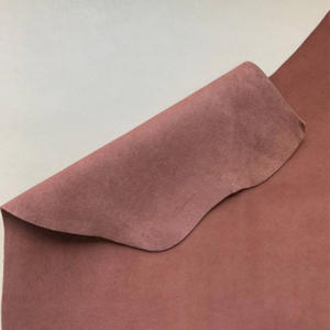 En gros personnalisé presse à chaud Faux <span class=keywords><strong>cuir</strong></span> étiquettes fer sur adhésif Denim Pu patchs rouleaux impression Logo <span class=keywords><strong>noir</strong></span> écusson en <span class=keywords><strong>cuir</strong></span> en relief - Product Image 6