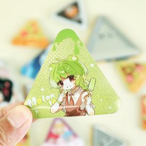 Pin Tombol Segitiga Glitter Kustom Vograce - Product Image 2