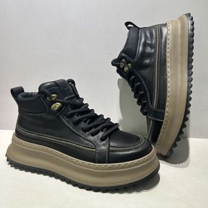 Calzado Deportivo Masculino de Última Moda, Ligero, Cómodo y con Cordones - Product Image 3