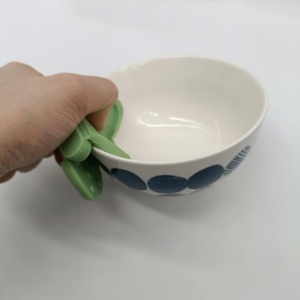 Vente de gros Outil de cuisine en silicone Mitaines de four en forme de <span class=keywords><strong>plat</strong></span> <span class=keywords><strong>chaud</strong></span>, pince <span class=keywords><strong>pour</strong></span> bol et aimant <span class=keywords><strong>pour</strong></span> réfrigérateur - Product Image 6