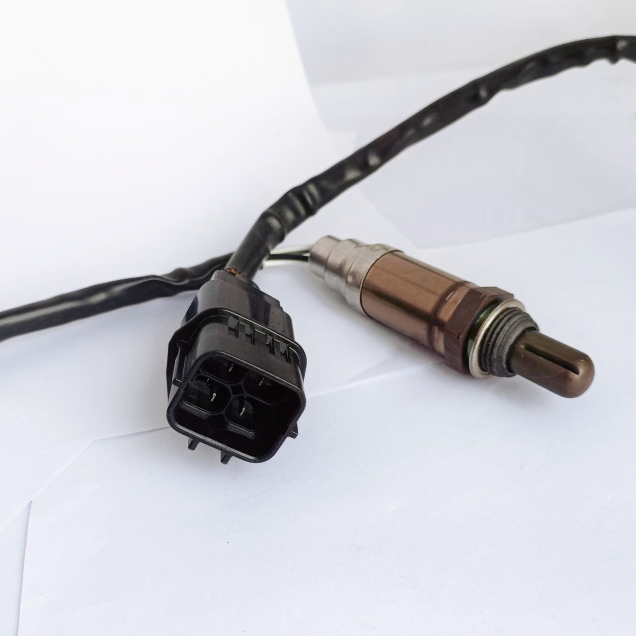 Good Quality Auto Parts Lambda Sensor 22690-4L711 Oxygen