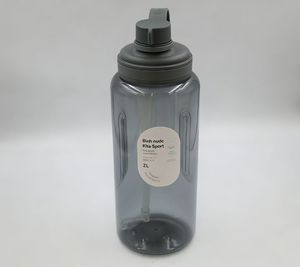 Botella de agua Kita Sport de 2L, forma cilíndrica, segura para deportes, de Vietnam, alta calidad, precio económico. - Product Image 3