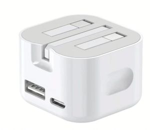 UK Plug 35W USB A+C Charger <b>Adapter</b> With Box Package Fast QC3.0 USB C Mobile Phone Wall Charger Block for Phone 16 15/14/13 - Product Image 3