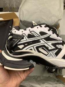 Sneakers de course de luxe pour hommes et femmes, chaussures de marche décontractées à semelle épaisse, chaussures de mode haut de gamme - Product Image 3